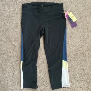 NEW Tangerine Capri Leggings Womens Small Color Block Yoga Workout Athletic Gym